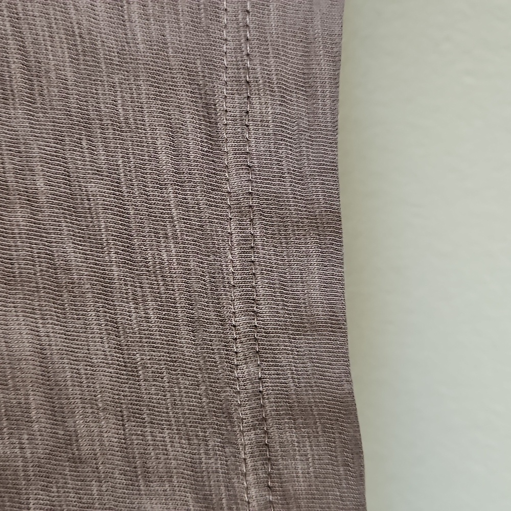Theory Lavender Cotton‎ Tshirt Size Medium - Picture 8 of 10